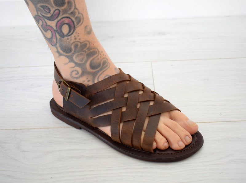 Gladiator Renaissance Brown leather men sandals, Gift For Men, Free shipping, Handmade Sandals, Genuine Leather sandals
