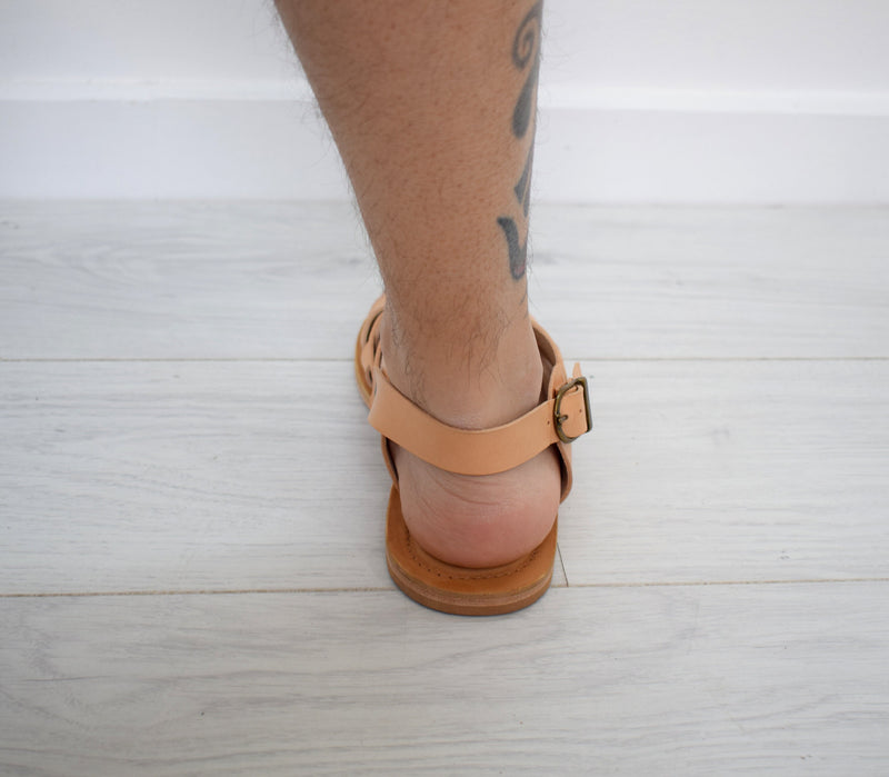 Gladiator Renaissance Tan leather men sandals, Gift For Men, Free shipping, Handmade Sandals, Genuine Leather sandals