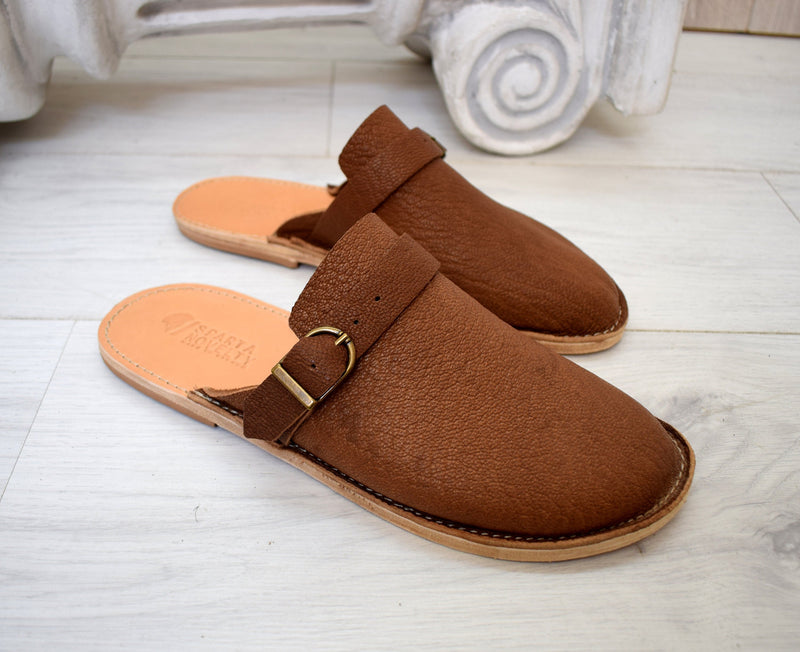 Mens leather mules.